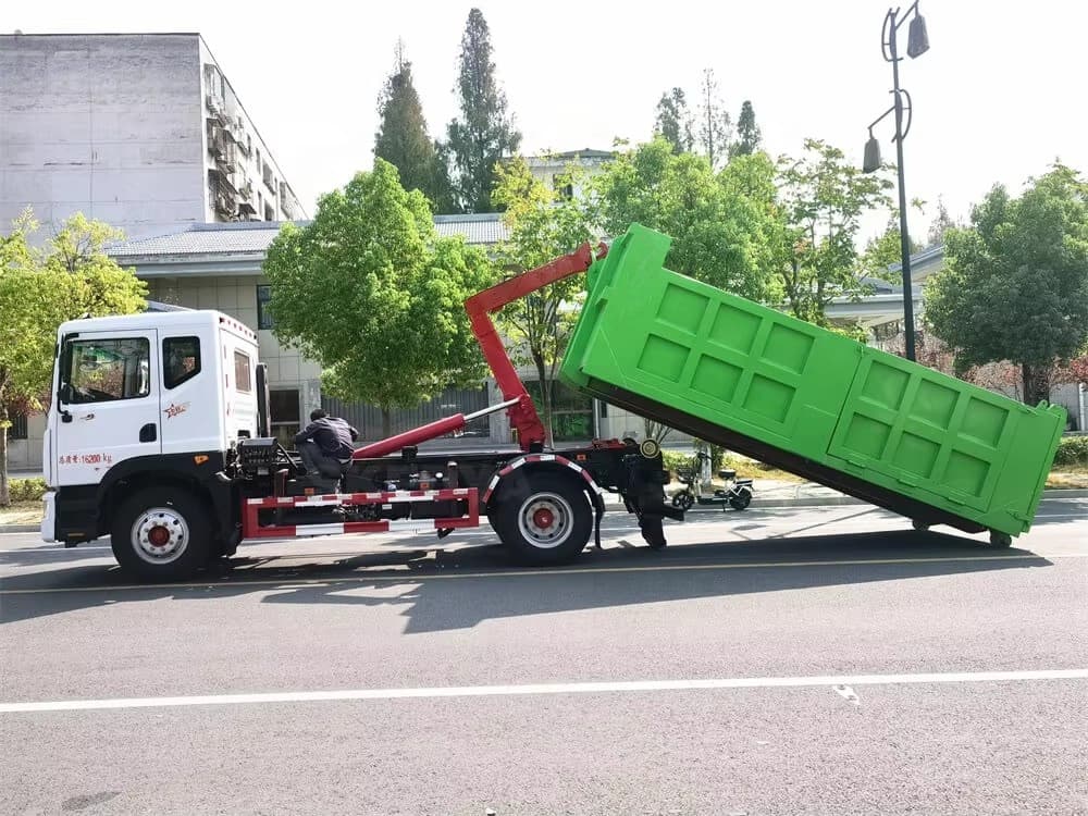 Hook Lift Garbage Truck Dongfeng 4x2 10ton Hook Lift Garbage Truck