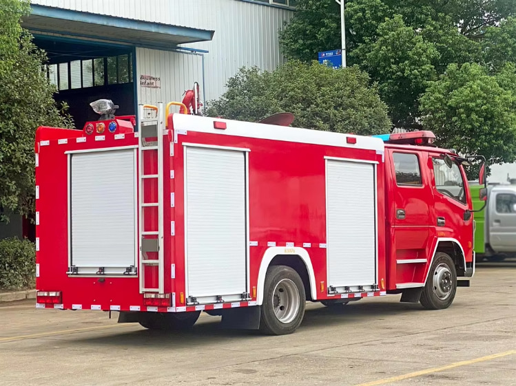 Water Fire Fighting Truck Dongfeng 4ton Water Fire Fighting Truck